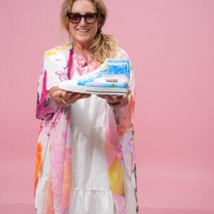 I Travel First Class Women's High Top Sneakers